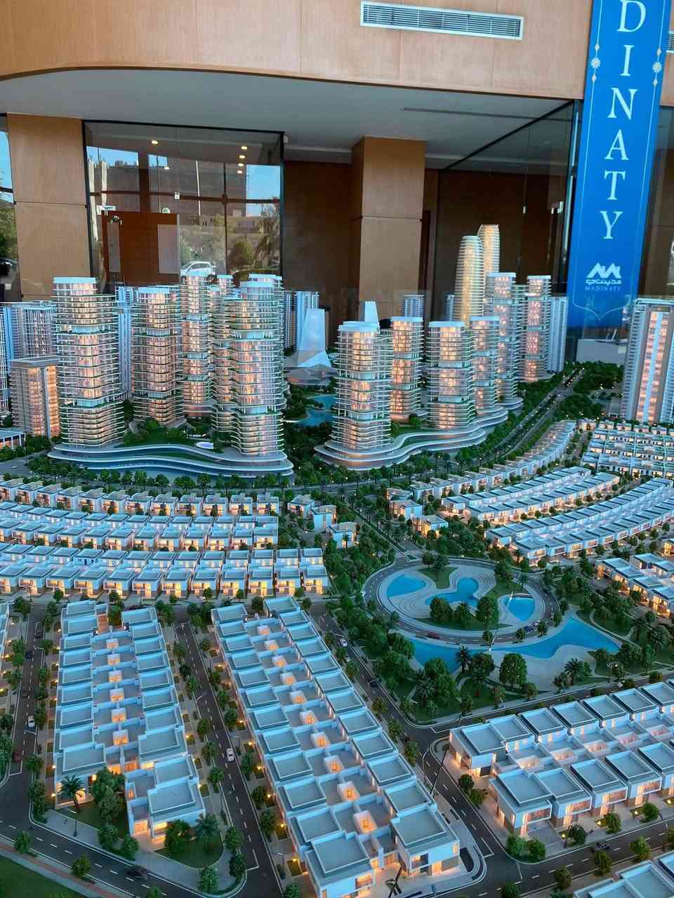السلام عليكم
شقة في مدينة المستقبل بناية A طابق 11 مساحة 104.75
واصل الحجز 3 مليون
المقدمة 12,780,000
الدفعة الشهرية 809,000
الدفعة السنوية 12,780,000
الاتصال على الرقم *********** متوفر واتساب
