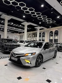 كامري SE • ٢٠١٩ • محرك ٢.٥