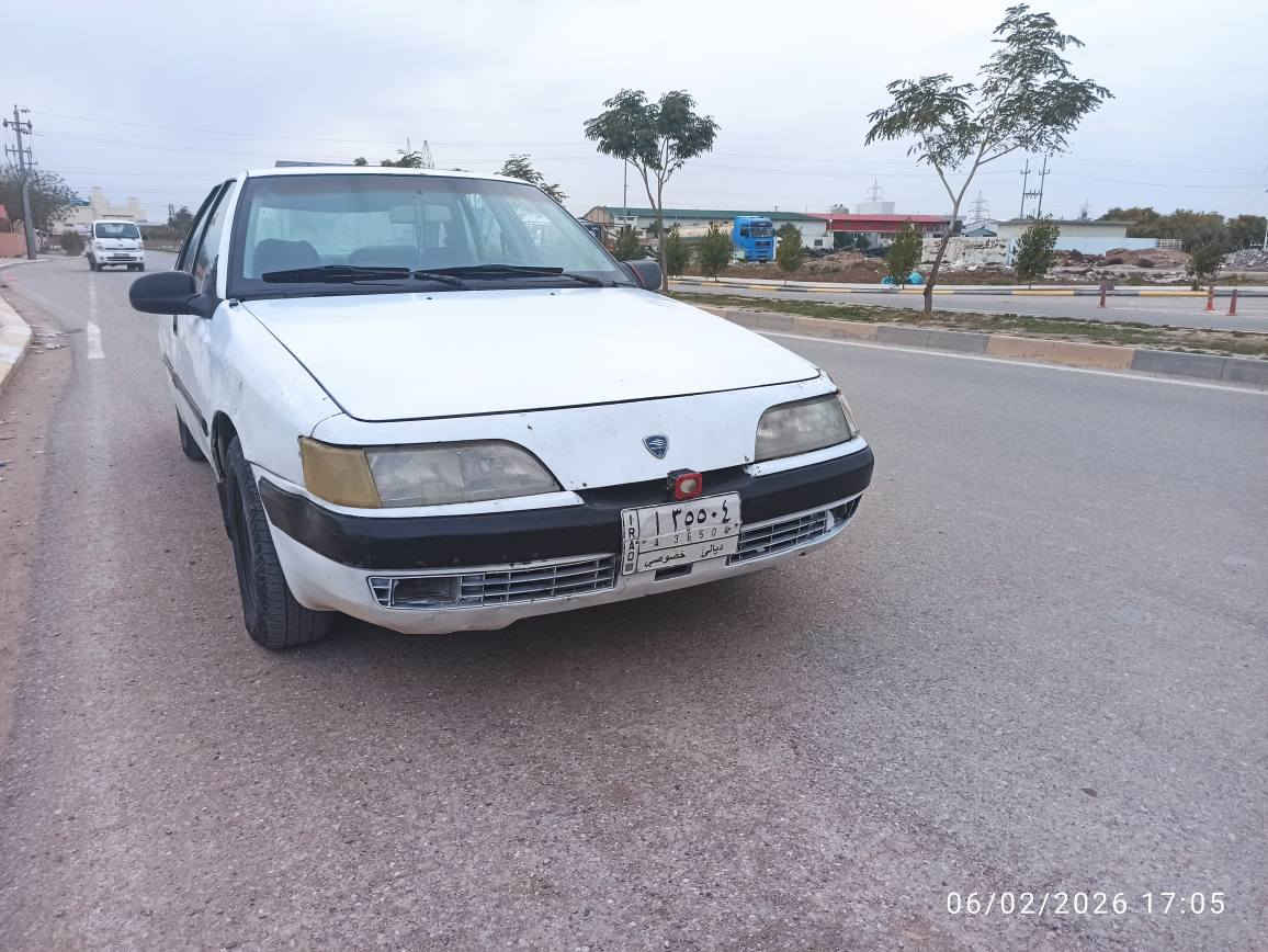 داوێ ئسپیرۆ مۆدێل 1993 مەکینە 16 فەل بەشەرتی گێڕ و مەکینە نەسەرف نە بوخاری نیە کارەبای ئیشەکا و بێ عەیبە زەربە و لێدراوی نیە  سەنەوی پلاستیک بەشەرتی حاسیبە و ماڵی مەدەنی  سعری 14 گەڵاو مەعامەلە 
*********** كالار, السليمانية
