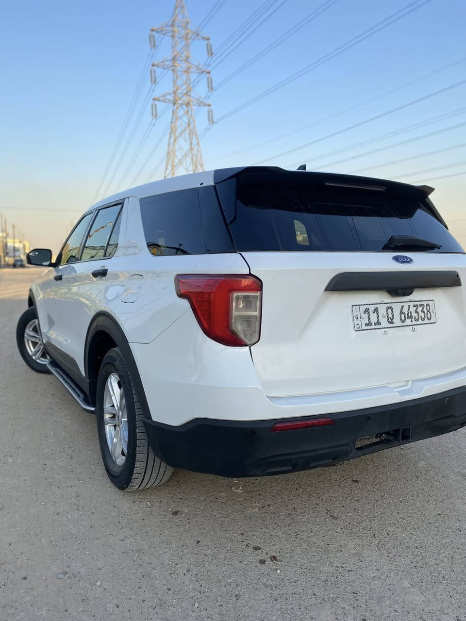 فورد اكسبلورر 2022 Police intercepter
بيع او مراوس مع اسكيب 23 وفوك محرك  فقط 2.5

محرك 3.3L V6 تنفس طبيعي بدون توربو

محدث ST كامل داخل وخارج فول الفول 

٧ راكب كشنات VIP والخلفية تحكم كهربائي تصعد وتنزل بس واحد ملغي يعني بس ينرادله ربط كهربائي موجوده الفيشة مالته

بردات بالبيبان الخلفية ومكان تخزين ايضا 

قطعتين تبريد مو قطعة وحدة 

ماشية 49 كيلو 
 
لايتات امامية ST اوروبي اصلي شركة فورد

تخم وياله حجم 18 اصلي شركة فورد عليها تايرات جديدة هانكوك-فايرستون امريكي

يعني طسة ناعمة وتماسك قوي بالشارع

دهن محرك ادير فقط موتل اصلي 

 ادامة كاملة للسيارة مسوي 

دسكات مبدل بالجديد دبل لنك ضمان 40 الف كيلو 

كير محرك ميكانيك كهرباء مكفول بدون اي مشاكل

بچم السيارة كبس بدون ضرر امامي فقط دعامية واكعة نفسها رجعت بدون صبغ الحادث خلفي مبدل صندوق وصبغ جاملغ خلفي عكس السايق وبيها تعديل بالشاصي مصلح وكامل بدون اي مشاكل شغل واطلع صور الحادث بالمنشور
صار بيها بارد بالباب خلف السايق شي بسيط موضح بالصور

السعر المطلوب 210 ورقة 

مكاني الدورة 
***********
