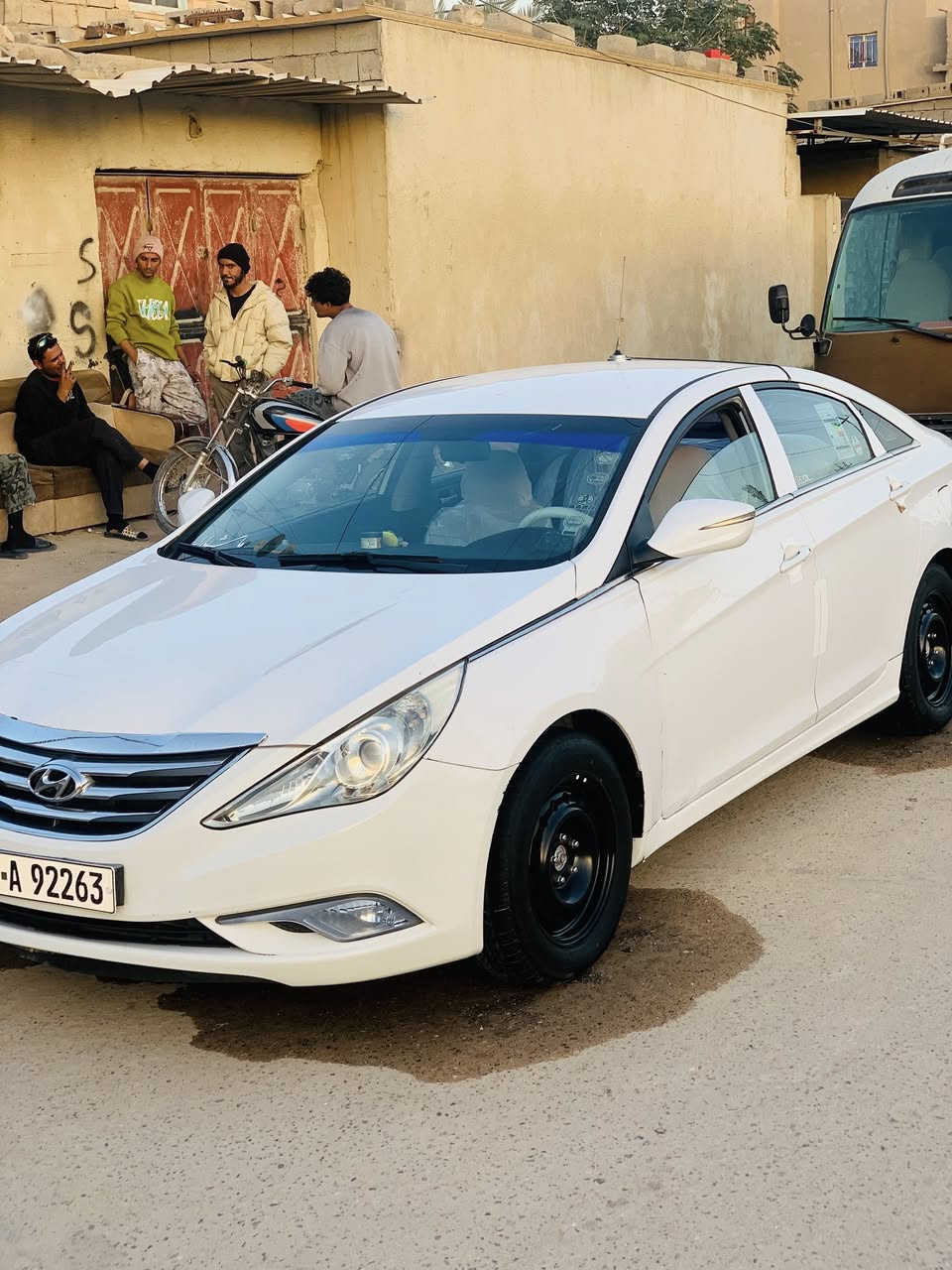 سوناته وارد كوري 2013خطين غاز بانزين سياره مال بيت مكينه ويكير مال حاويه قبل شهرين شادهن تخم تاير جديد لسياره احلا من اصوره ***********
