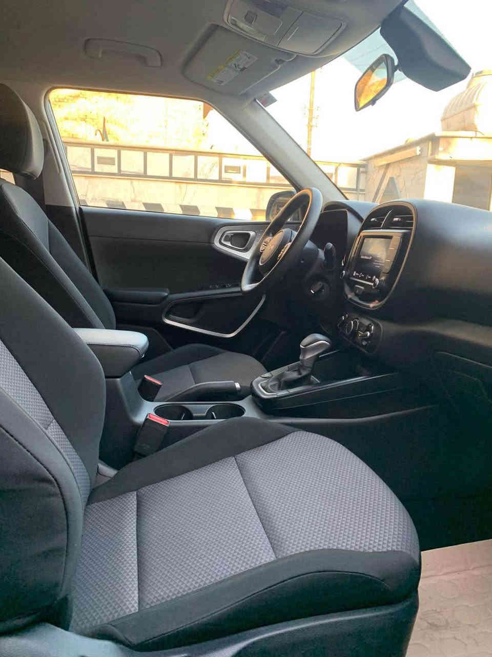 كيا صول موديل 2024
دخول جديد بدون رقم حادث كما موضح بالصور
تبديل باب الخلفي اليمنى وصبغ دواير الجاملغ الخلفي فقط 
بجم بلادي كبس سياره جديده واحلى من الصور تعمير درجه اولى مابيها نقص
 مكاني بغداد جديده الامين
السعر 138$ بيها مجال *********** بغداد, العراق
