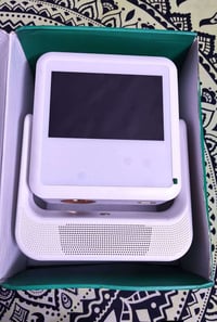 شاشة ماتشتغل • فيشة فالته • مع التوصيل