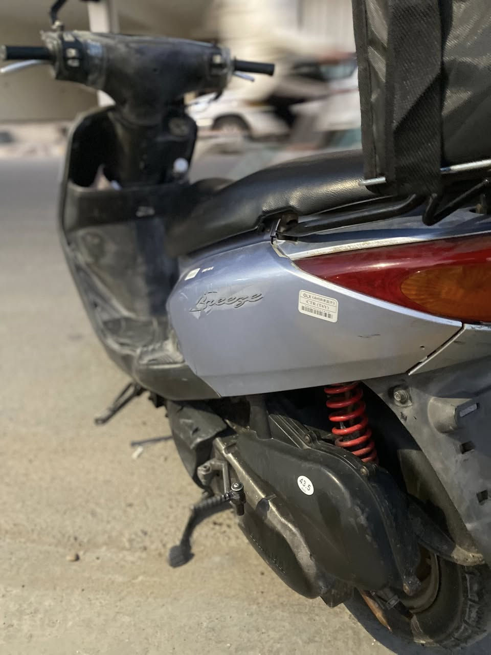 سلام عليكم دراجه بريز  كلوب ناصي نسبه نظافه الدراجه 90% الدراجه حلوه مناقصها شي الدراجه شوفت عينك مابيها اي عيوب مكفوله من التبخير وتنقيص 
سعر الدراجه550 مكان الدراجه بغداد /الشعب.


**إذا كنت صاحب هذا الإعلان وتريد حذفه لأي سبب، رجاءا أرسل رسالة إلى الدعم الفني**