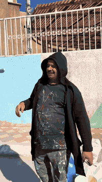 مكتب الرسام • احمد