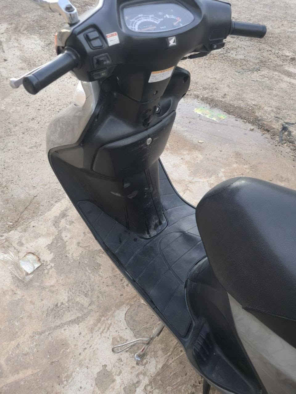 سبيسي رمبة للبيع كفالة عامة كفرات أصلية شغالة سلف هندر لون فيلي كهربائيات شغالة


**إذا كنت صاحب هذا الإعلان وتريد حذفه لأي سبب، رجاءا أرسل رسالة إلى الدعم الفني**