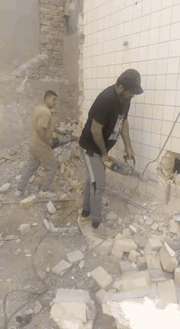 السلام عليكم العمل داخل بغداد فقط يوجد واتساب
***********
