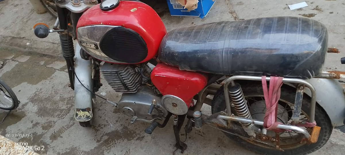 ماطور mz للبيع نضيفه قطره لحيم ما بيها للاستفسار ***********
