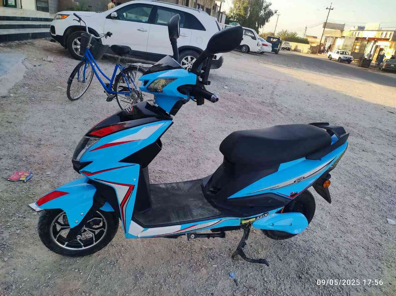 ماطورات شحن  جديده. للبيع  6 بطاريات 
و بسعر مناسب جداً 
الي يشتري  يراسلني. 

بطاريات جدد شغال من كلشي على الفحص.

الاتصال على الرقم 
***********
