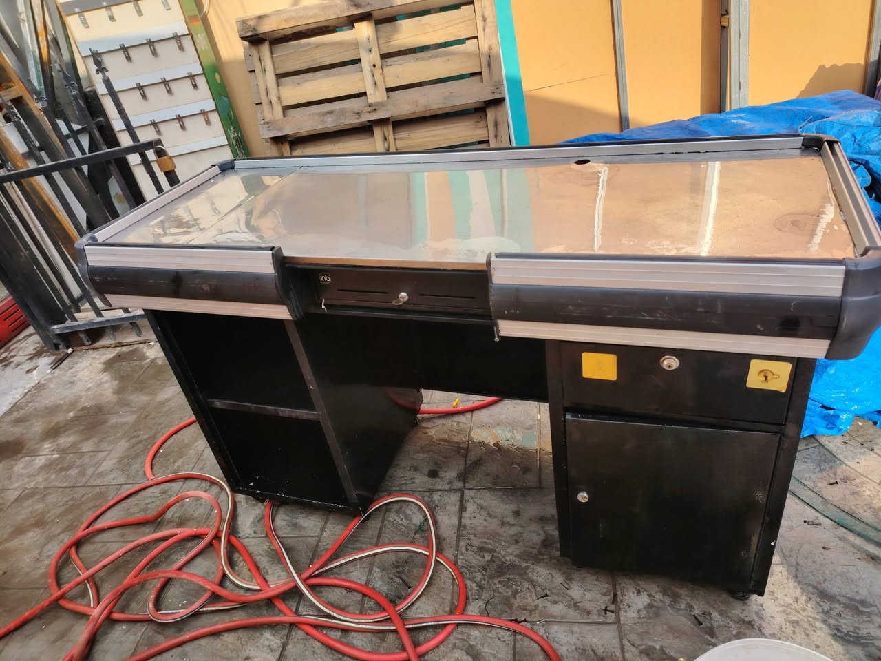 ميز كاشير للبيع عنواني بغداد المنصور سعره ٣٥٠ الف


**إذا كنت صاحب هذا الإعلان وتريد حذفه لأي سبب، رجاءا أرسل رسالة إلى الدعم الفني**