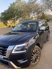 أرمادا بلاتينيوم • محرك V8 • مشي ١٧ ألف