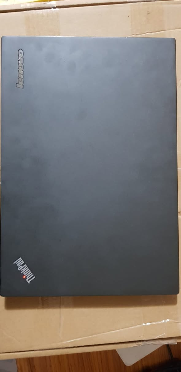 لابتوب لينوفو t440s
المعالج Intel Core i7-4600U

سرعتة 2.10 GHz 

بي Turbo Boost يصير 3.30 GHz 

الشاشة  1920x1080 in 14", 60 Hz FHD

ذاكرة SSD 256GB 

الرام 8GB

النظام windows 10 pro

التش باد 5 اصابع

الكيبورد اضائة خلفية عربي و انجليزي

نسبة النظافة 95 بالميه 

السعر قابل للتفاوض 

للاستفسار مراسلة خاص ماسنجر او المراسله على الوتس أب ***********

يوجد توصيل لجميع المحافظات
