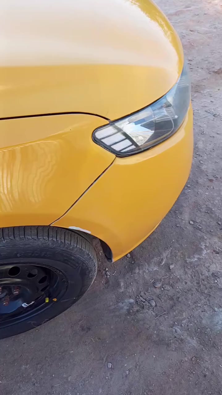 فورتي ٢٠١٣ رقم بغداد للبيع. سياره تخم تأثير مصفره هيه وغرامات  حلوه ونضيفه. ليبل واحد بيه ضرر جاملغ امامي وضربه زغيره يم قبق البنزين. ضربه خارجيه. تبريد. شغال. ستيرن كهرباء  سعره ٨٥  السياره موجوده بابل جبله ت ***********
