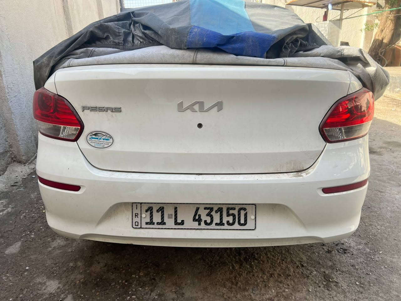 كيا (بيگاس) موديل 24 بأسم شركة 
اقساط ماشية 20 الف رقم بغداد والحادث واضح مكان السيارة بصرة - حي الحسين ،
رقم صاحب السيارة ‪***********
