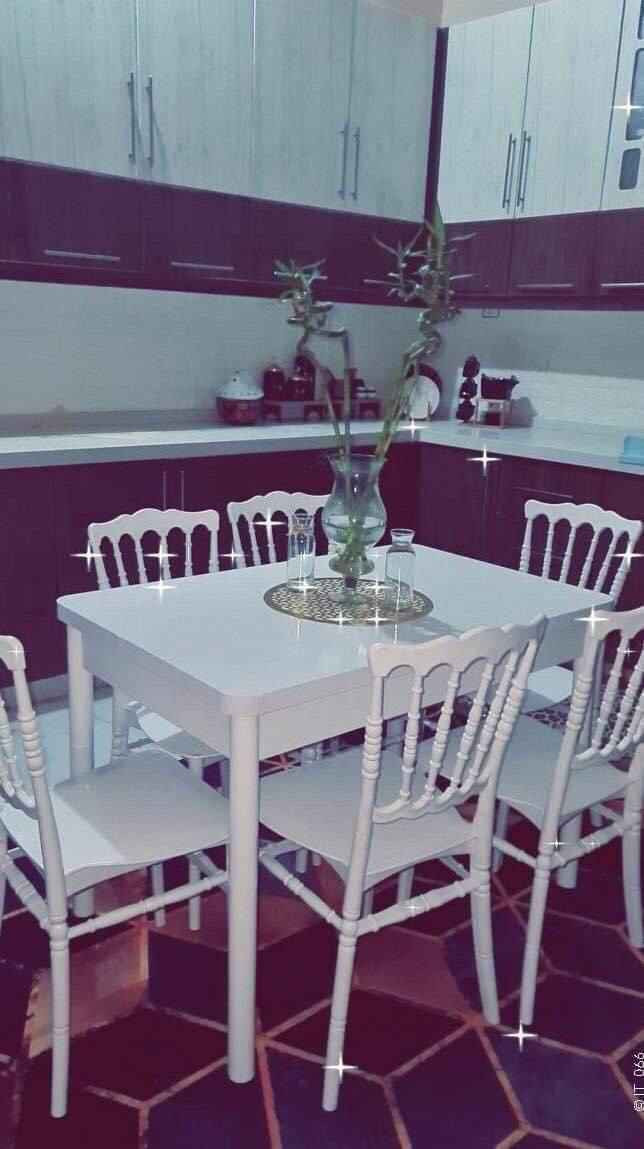 ميز طعام و 6 كراسي

 السعر 165 الف 
 

ميز طعام و4  كراسي

 السعر 140 الف

سطح خشب ارجل حديد
كراسي عظم عاج

قياس 

120*70 سم 
توصيل داخل بغداد مجاني 
اطراف 10
محافظات 25 بغداد, العراق


**إذا كنت صاحب هذا الإعلان وتريد حذفه لأي سبب، رجاءا أرسل رسالة إلى الدعم الفني**