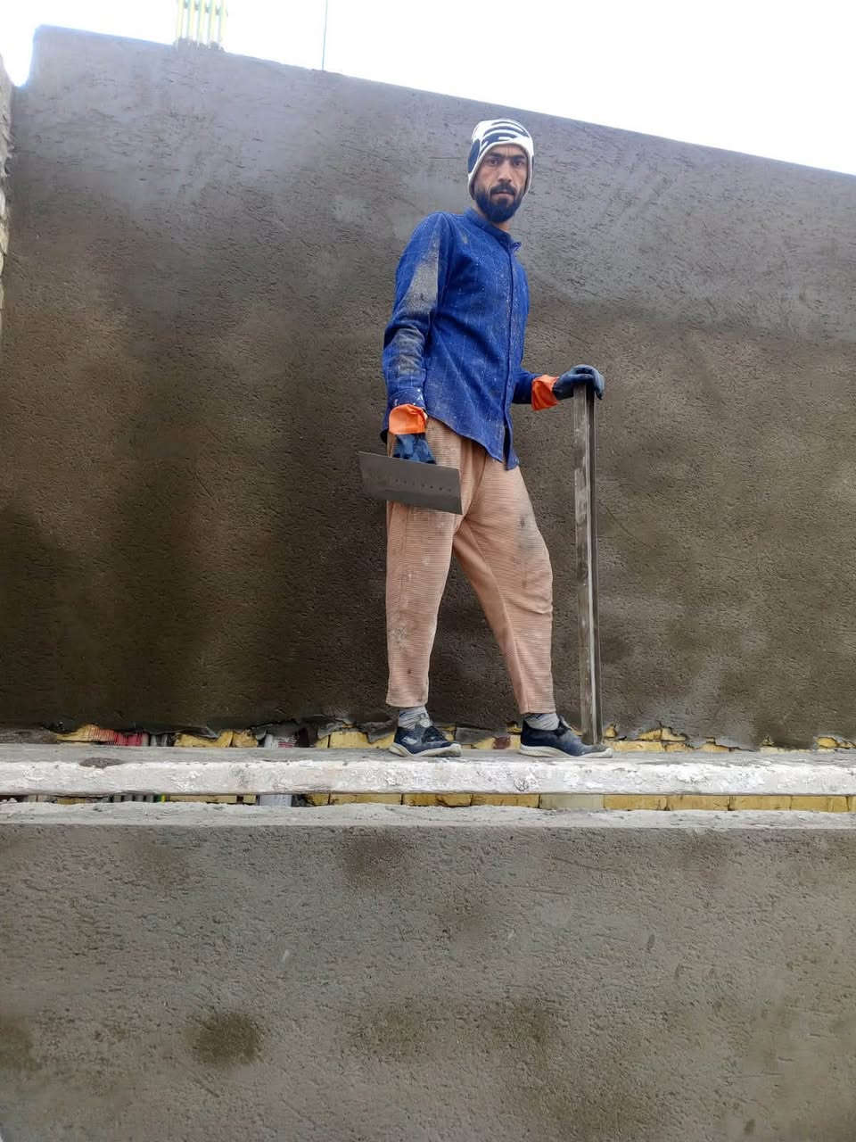خلفه لبخ ونثر متفرق  درجه وله شغل واحد عراق نتصال عل رقم ***********
