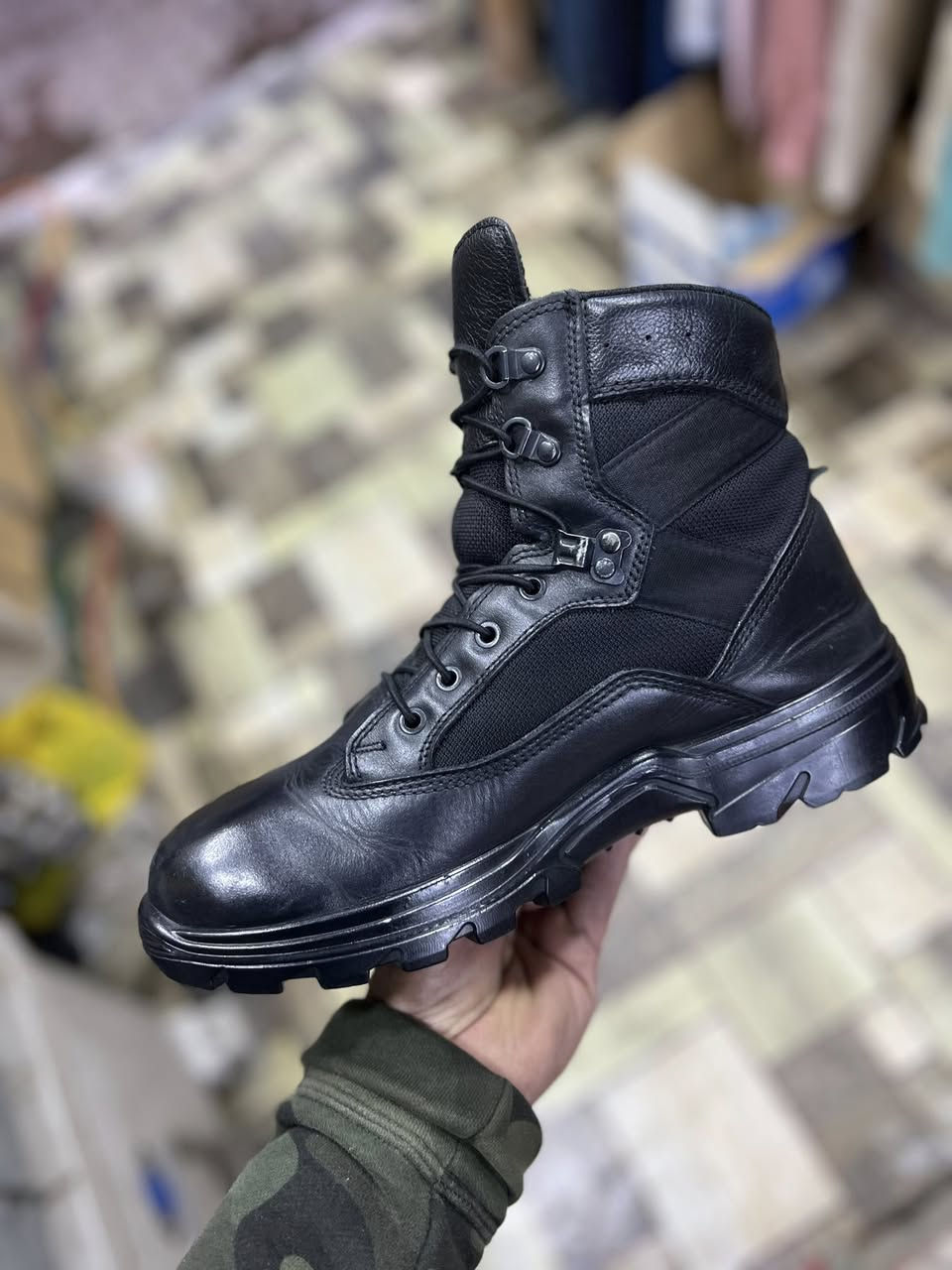 اوزكان
بالة اصلي
قياس 42.5
توصيل جميع محافظات 
واتساب
***********
