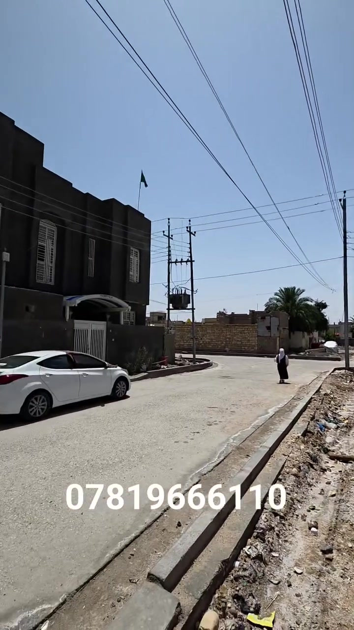 بيت طابو صرف للبيع في الناصرية الاسكان الصناعي النزلة الثانية دور 3000 🏠🔑💰
المساحة 100 متر 📏
يتكون الطابق الارضي من غرفة مطبخ صاله صحيات استقبال الطابق العلوي ثلاث غرف صاله صحيات 🛏️🚿
للاستفسار وللمزيد من التفاصيل يرجى
 الاتصال على رقم الهاتف : 📞
***********

