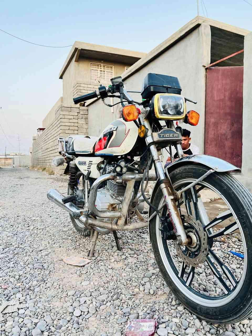 السلام عليكم موطور تايكر سلف موديل 2020 مامفتوح شرط كلشي شغال نكره سلف شغل وطلع مكاني جنوب الموصل قريت السرت السعر 450 وبي مجال الرقم***********
