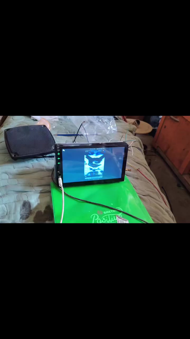 شاشه طابق واحد 7 انج العرض 18والطول 10 شرط فحص أمام المندوب الاستفسار ***********
