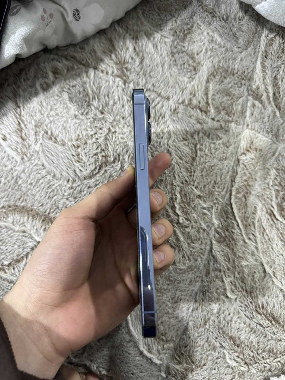 السلام عليكم
‏١٣ برو ماكس 
بطاريه ٧٩ 
ذاكره ٢٥٦ 
شرق اوسط 
كارتون وملحقات كامله 
نضافة الجهاز كدامك
ناصرية مركز 
حي الفداء 
السعر ٦٢٥ وبيه مجال بسيط


**إذا كنت صاحب هذا الإعلان وتريد حذفه لأي سبب، رجاءا أرسل رسالة إلى الدعم الفني**