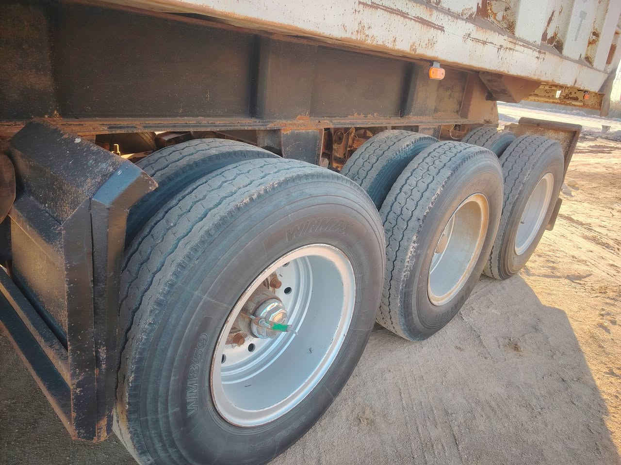 عربانة 3دناكير شريط ماموت مكفولة من فطر ولكلبة
الرقم ***********
