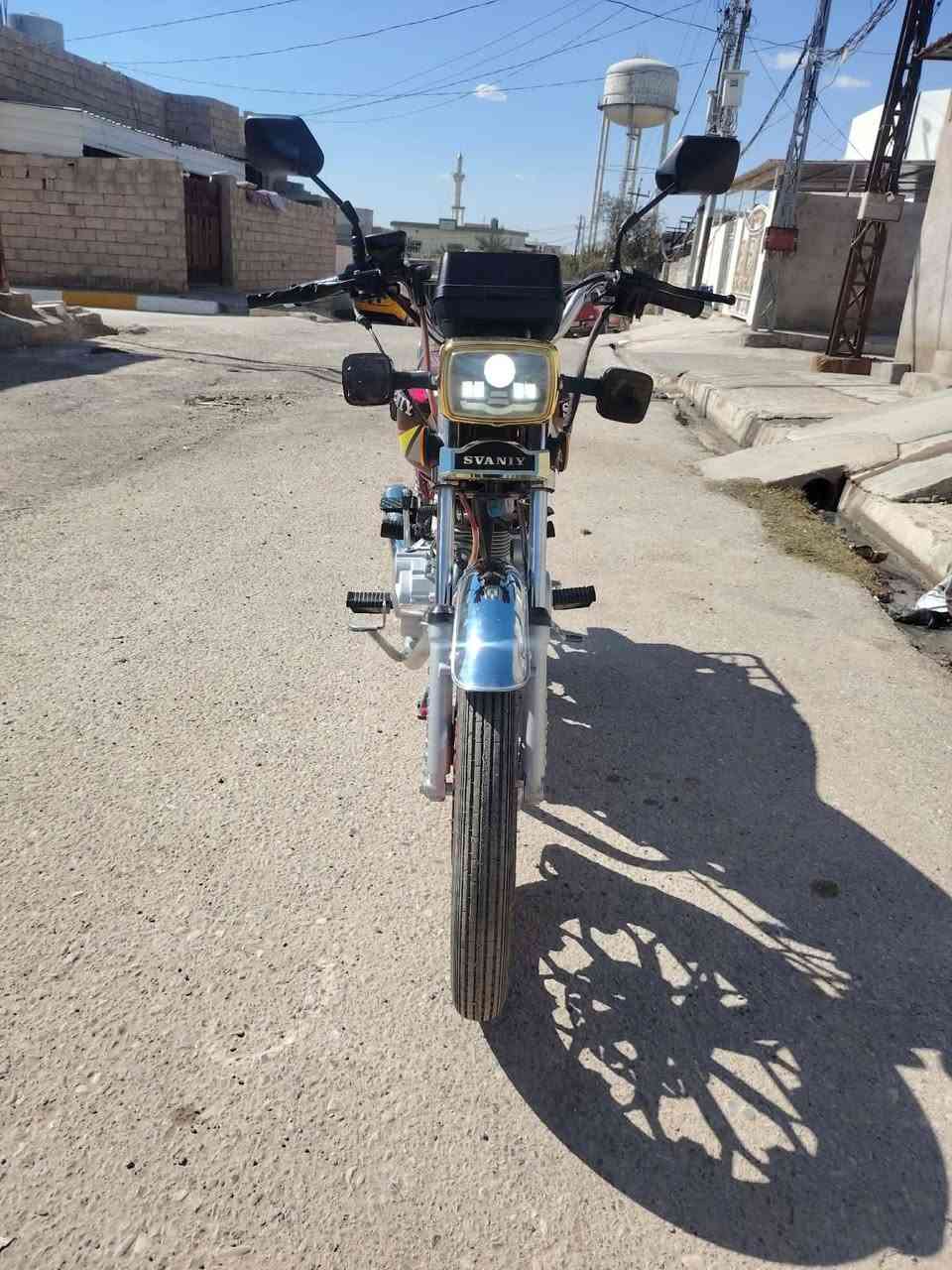 السلام عليكم ماطور البيع موديل 2024محرك ما مفتوح ماطور خير من الله سعر600بي مجال قليل رقم الهاتف ***********المو شراي لا يجي
