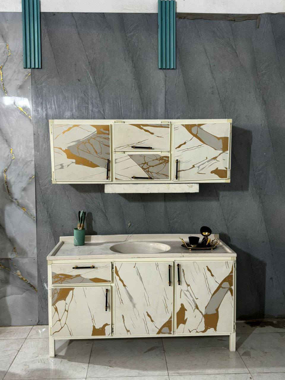 كاونترات سنك وملحق مع المرمر
قياس متر السعر 150الف
قياس متر و٢٠ السعر 165 الف 
قياس متر ونص السعر 195 الف 
توصيل بغداد مجاني واطراف  ١٥ الف 
محافظات حسب بالبعد


**إذا كنت صاحب هذا الإعلان وتريد حذفه لأي سبب، رجاءا أرسل رسالة إلى الدعم الفني**