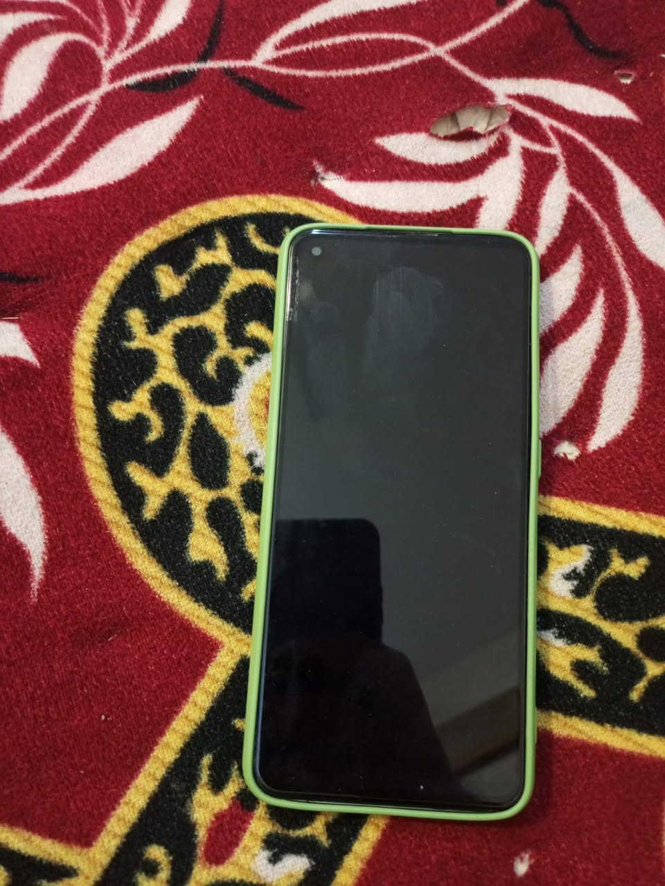 سلام عليكم جهاز ريلمي 8
ذاكره 128
جهاز مبدل شاشه اصليه جهاز خفيف بل استعمال 
كلشي بي شغال ما بي نقص سعر 90بي مجال ويرهم مراوس ***********
