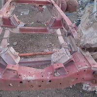 شاصي ابوردين عشرةطن مكفول موديل 82  الشاصي فقط للبيع 07729087556