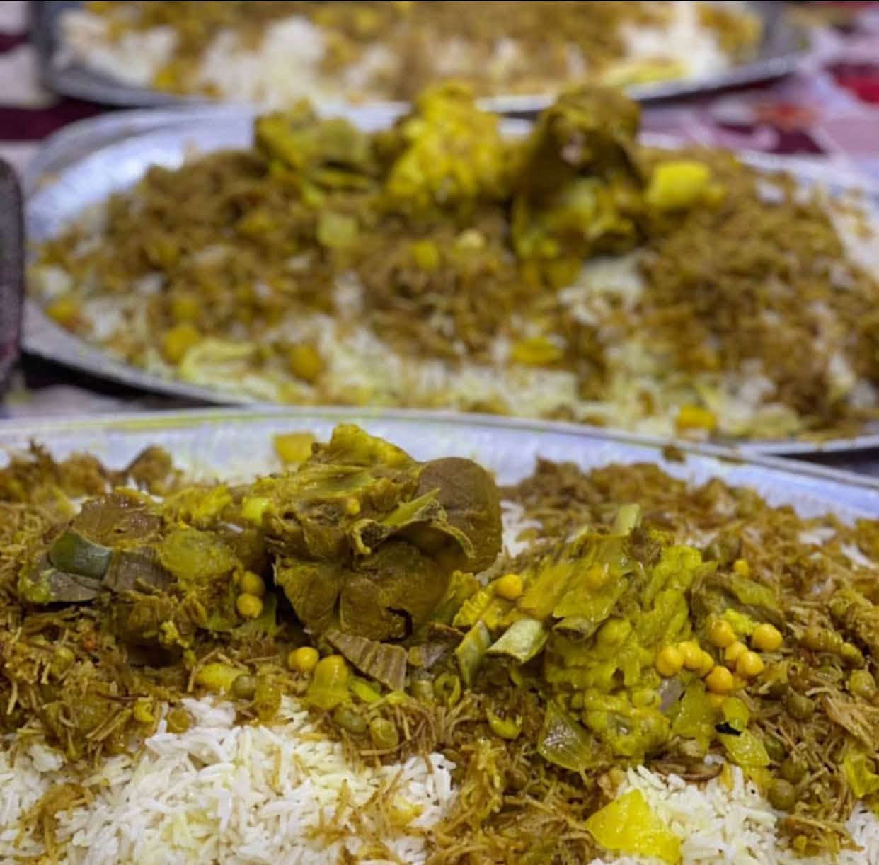 بيع مباششششر😋🤳🏻🤳🏻🤳🏻🤳🏻 للغداء والعشاء

اطلب طلبك بكل راحه من مطبخ  ملوكه طبخ بيت نضافه وطعم مرغوب 🙏🏻❤️

1️⃣العرض الاول 🔥ب  20الف فقط عرض الصينيه العائليه🔥

😋قوزي  لحم 20

😋كبسه لحم 20

😋دليمه لحم ب20

2️⃣العرض الثاني🔥   ب 25 صينيه قوزي لحم مع نص دجاج 

  من مطبخ مأكولات ملوكه😋

للطلب مراسلتي على الخاص او الاتصال على الرقم ***********

توجد خدمه توصيل لجميع أنحاء الصويره 🛵🤳🏻🛵🤳🏻

🔥 🔥
