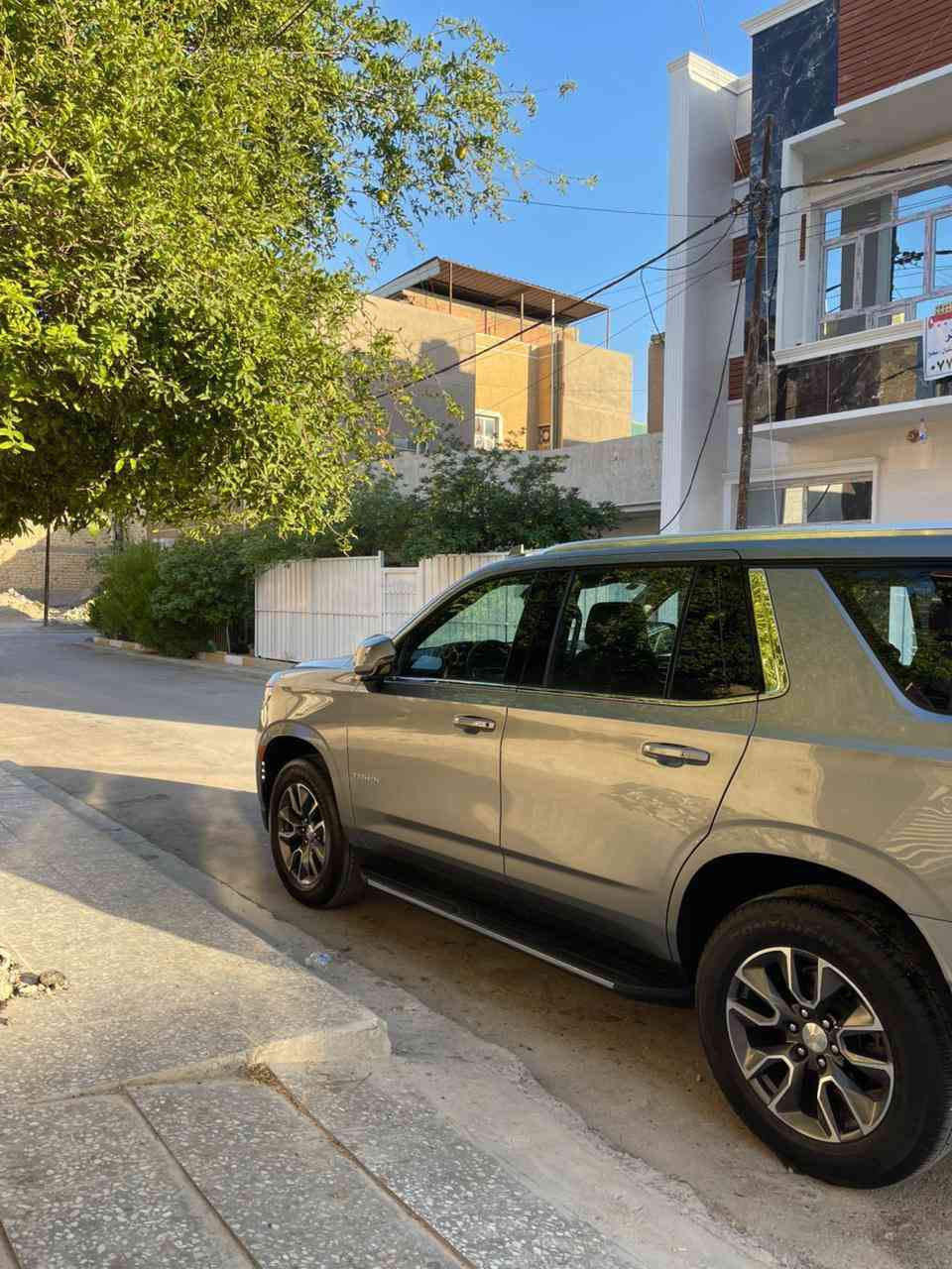 تاهو موديل 2023 LT
فول  مواصفات شاشة كبيرة لمس كاميرا 
حاسة رادارات كشن جلد كشن كاراباي بصمة 
 تشغيل عن بعد تحكمات ستيرن بلتوس اوكس
 كار بلي أوتو ستوب للتحذيرات تبيرد مركزي
 تحديد سرعة محرك 8 سلندر 7 أركب 
محرك كير واير بشرط مامفتوح 
سيارة حيل نظيفة كلشي عل بلاد جديد 
سنوية هزة كلشي جديد مدفوع لـ
باسمي السنوية بشرط تحويل وغرامـة
سيارة مابيـها دينار مصرف كامل من كل نواحي
 حادث فقط دعاميه بدون صبغ 
رقم صاحب سيارة ***********
