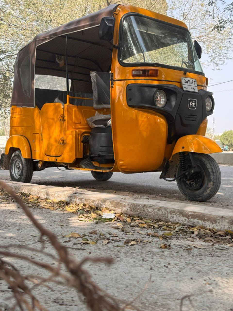 السلام عليكم  تكتك 22 رقم وسنويه
بيهها لغدين من صفحه بطاين معمره مال جاملق مبدله بوشه وبستم مال شركه اريدها ب8 ونص بيها مجال //***********
