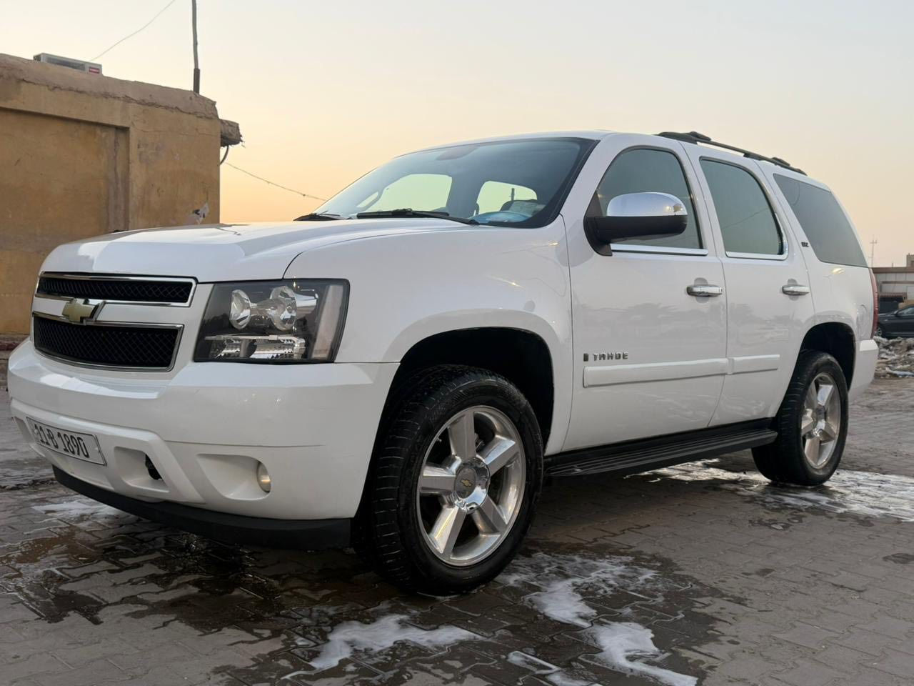 السلام عليكم للبيع سفر ليت تاهو مديل 2009 خليجي فول مواصفات داخل اسود LTZ كفاله ضربه تبديل صبغ بس حاشيت البيبان من جوه جوه التريشه صبغ كد خمس اصابع اثر زنجار وصبغ يم السبايدر بل قماره بل حاشيه قليل اثر زنجار جاهزه مكينه كير حداده تخم تاير جديد ستوه شاده حداداه قبل شهر نافضه كله مكينه 5200 8 سلندر فور ويل مواصفاته فتحه كشنات جلد حساس خلفي كامره شاشه جبيره تحكم ستيرن تثبيت سرعه كلش هواي بيه مواصفاه رقم بغداد بسمي رقم جديد سنويه جديده هزه جديده السعر 215 اوبيه مجال عنواني بصره حي الحسين هـ *********** 
***********
