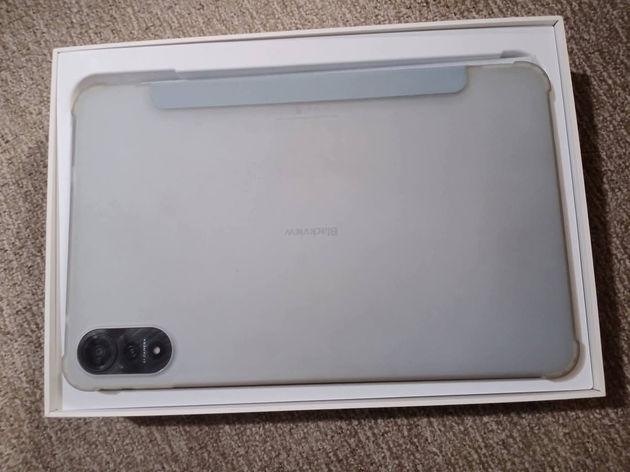 اسلام عليكم 

ايباد MEGA2 
ملحقات كاملة 
ماوس + كيبورد + قلم+سماعات+شاحنة + لاصق شاشة + حافظة 
ايباد مستعمل قليل اقل الشهر 
نضافة فول 
ذاكره 256
بطارية 9000mAh
معالج T615
الكاميرا 16MP
امامي 8MP
إصدار Android 15
دقة شاشة 2000x1200
ايباد بحالة كلش نضيفة 
ابيع بفلوسة 250 الف

رقمي ***********
