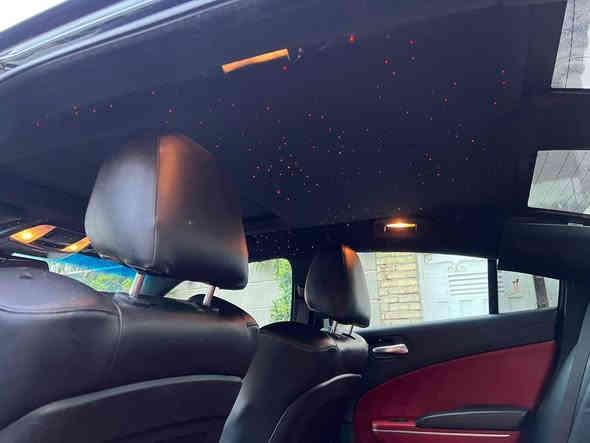 السلام عليكم 
مكلّف بالنشر 

للبيع فقط

 جارجر 2021 سكات باك 🐝

6400 srt

8 سلندر 6.4

رقم اربيل

ماشية 48 ميل فقط

السيارة فول

 فتحة بالسقف (سلايد روف)

سقف روز رايز

مكابح رياضية برمبو

ويل 20 انج

بصمة

تشغيل عن بعد

نقطة عمياء

شفتات ستيرن

ستيرن تدفئة

غرفة حمراء 

كشنات حضن جلد

كراسي تدفئة تبريد

كرسي السائق ذاكرة

شاشة كبيرة كار بلي

حساس خلفي 

كزوز بلادي
السيارة بيه برنامج 

وبعد هواي مواصفات

حادث السيارة كما موضح بالصور
ويوجد وشم مال امريكا شوية طابع بجزء من القمارة والجنطة

السعر  195 وبيه مجال للشراي 

مكاني بغداد / الحرية

‏للاستفسار الاتصال على رقم الهاتف

***********
