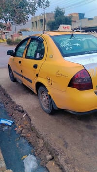 سيارة • للبيع • للتواصل