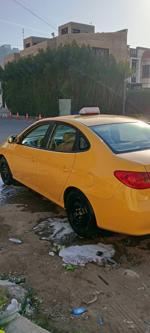 السلام عليكم ألنترا موديل 2008 خليجي بيها تبديل بابين سعرها 90 وبيها مجال بسيط مكاني بغداد الدورة غير متواجد ع الفيس للتواصل ***********
