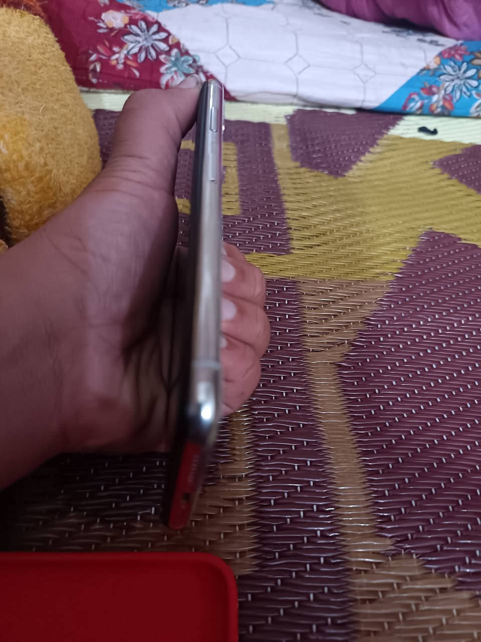 السلام علیکم آيفون اكس ماكس للبيع لون ابيض نضيف جدا توصيل موجود ***********
