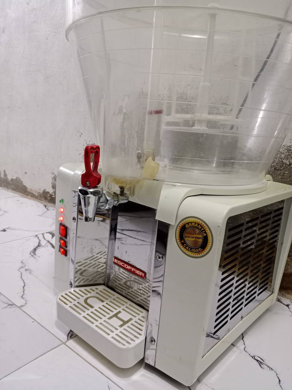 السلام عليكم براد عصير موسم واحد مستعمل للبيع السعر 350 عنوان بغداد مدينة الصدر


**إذا كنت صاحب هذا الإعلان وتريد حذفه لأي سبب، رجاءا أرسل رسالة إلى الدعم الفني**