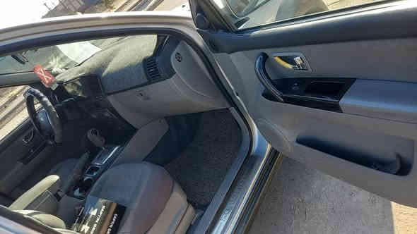 السلام عليكم سورنتو موديل ٢٠٠٧ خليجي فول موصفات فتحه زراك جلد تبريد بيانو شاشه كامره خلفي وامامي مكفوله من الصبغ والظربه جاهزه من كل شي كير ومحرك وتبريد وحاديه تخم تاير جديد داخل جديد رقم أربيل جديد بسم عربي تريد وكاله تريد تحويل السعر ١٠٥ مكاني بغداد السيديه قريب على تقاطع درويش ***********
