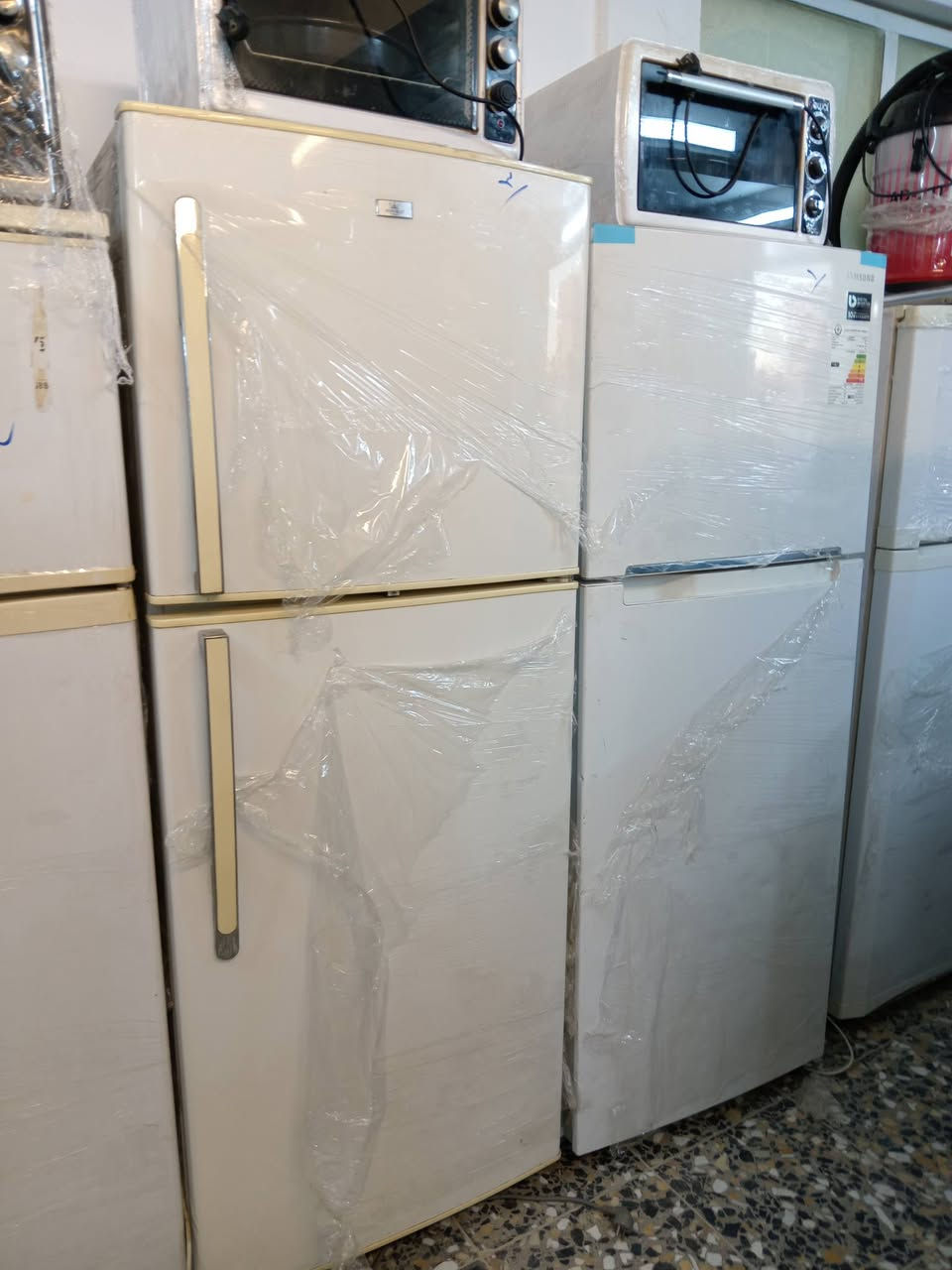 اللهم صل على محمد وآل محمد الطيبين الطاهرين
تم وصول حاويه ثلاجات اوربي وخليجي
الثلاجات كلمن وسعره
العنوان كربلاء الحر القادسيه قرب الحديقه
واي استفسار ***********
