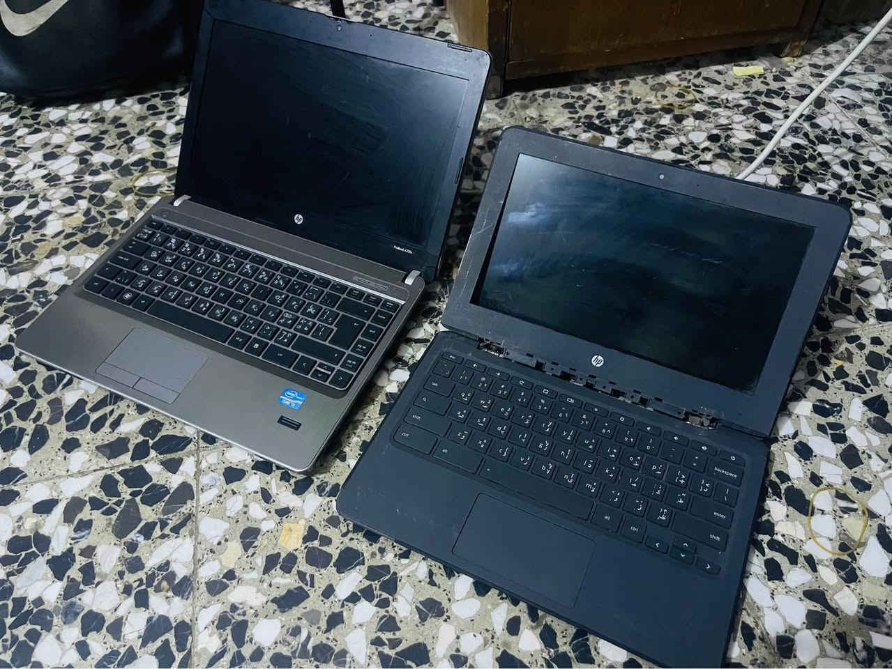 حاسبات hp  للبيع فحم هالموجود قطع غيار السعر 50  
اكو توصيل *********** 
اشتريتهن هيج ابيعهن على وضعهن ولا تسألني شبيهن ما بيهن ذني صورهن گدامك شوفهن يفيدنك راسلني 
المو شراي لا يتعبني رحمه لوالديكم  وذني الغراض وياهن مو مآلاتهم ذني شاحنات هم وياهن ابيع فحم 

يوجد توصيل لكافه المحافظات 5 الاف  
رقمي ***********
