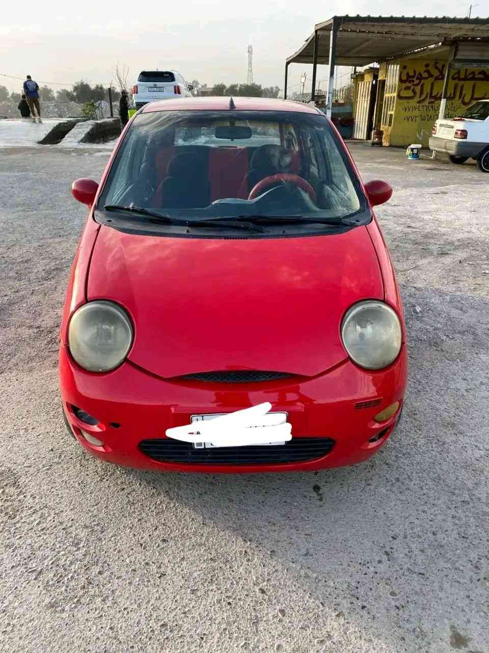 السلام عليكم كيو كيو مديل 2008سياره بلاديه  رقم بغداد الماني شرط تحويل محرك كير جدد تخم تاير حداديه خلفي امامي جديد تبريد ثلج ويه السويج  كهربياتها كلها شغاله السياره جاهزه برغي نقص مابيه خير من الله كير اوتماتيك سياره نضيفه وحلوه ومال بيت وسعره جدا مناسب لشراي السعر 27ورقه وبيه مجال لطيبين الرقم *********** مكاني بغداد انتصل عله صاحب الرقم وبيك خير وتدلل
