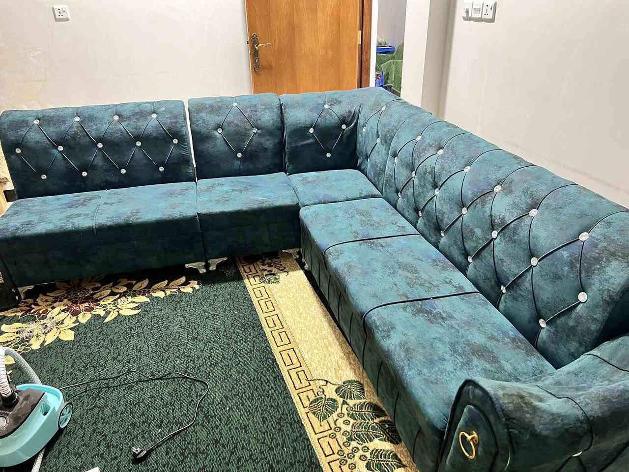 للبيع مكان ابو غريب شارع الزيتون 
***********
