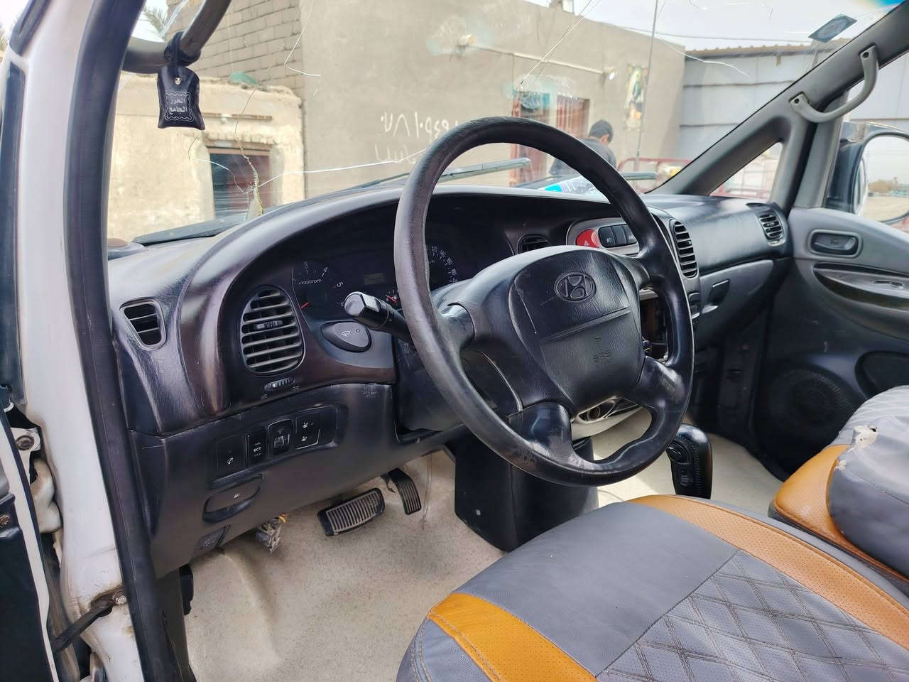 سلام عليكم هونداي ستاركس موديل ٢٠٠٧ مشروع وطني سنويه مجدد لل ٢٨ تحويل ثاني يوم للاستفسار علا الرقم *********** مكان ذي قار سوق الشيوخ
