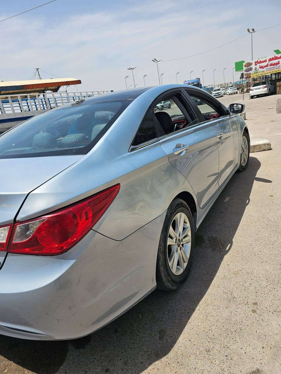 سوناتا ٢٠١٣ وارد امريكي محرك 2400 بانزين لمتيد يعني فول مواصفات كصة جنطة شغل درجة اولى كفالة عامة عدا شخط بالجاملغ الايمن ورولة قايش متوئمة ارقام وسنوية سليمانية سيارة خير من الله السعر ٤٨ مكاني بغداد .. مو شراي لا اتعبني فدوة اروحلك ***********
