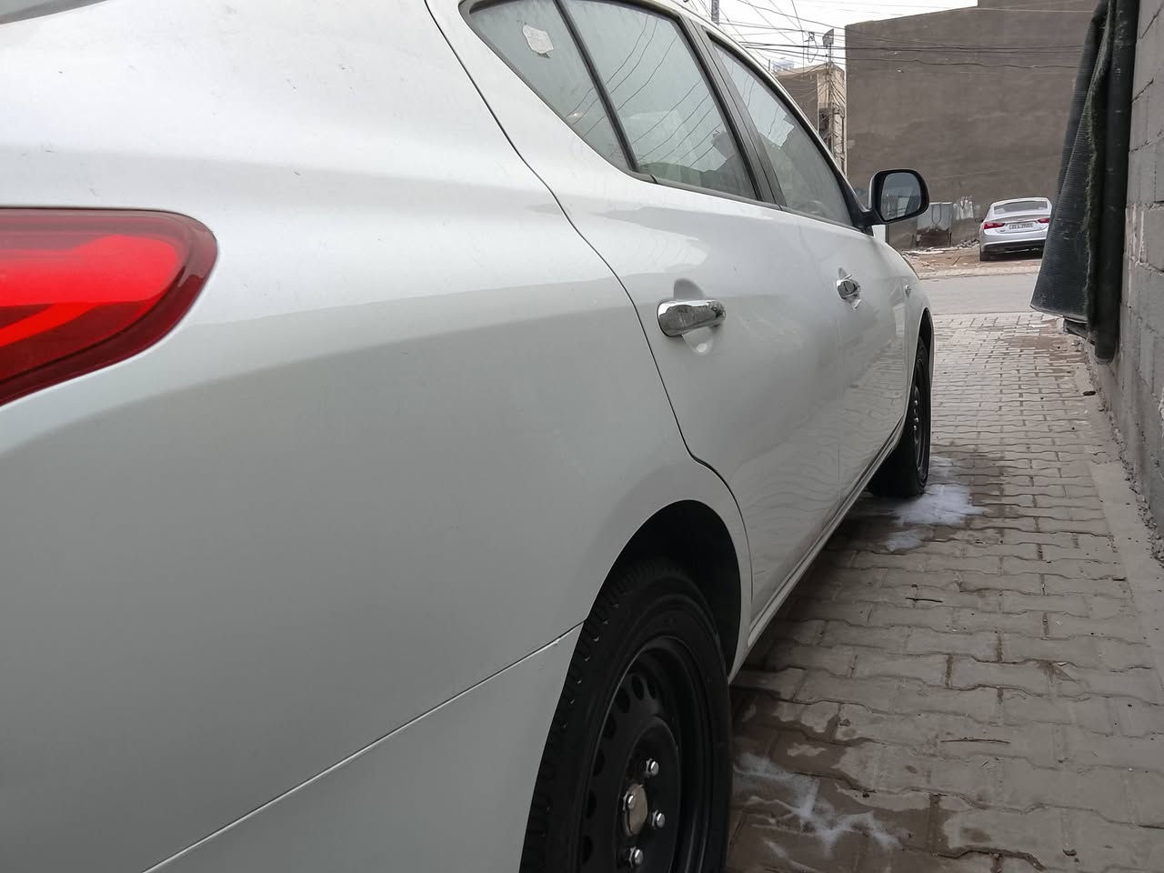 السلام عليكم نيسان سني موديل 24 ماشيه 6الف سيارة عله وضع شركه كله جديد مكفوله سيارة كلش جديدة السيارة بسمي تحويل ثاني يوم المكان بغداد الدورة السعر 133 /***********/غير متواجد على فيس
