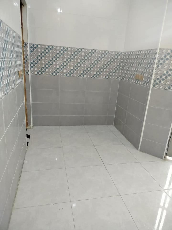 للايجار للايجار للايجار◾️
بيت للايجار للايجار للايجار المساحه 100م/ مربع 10*10 خريطة هندسية حديثة 2024
عنوان البيت ناصرية الاسكان الصناعي منطقة ال 3000 اللي جاي عن مدرسة الحرية
يتكون البيت من :
◾️غرفة نوم 4,50*3,50
◾️صالة4,25*4,50
◾️مطبخ 3,50*4
◾️ستقبال 5,50*3,50
◾️حمامات داخل وخارج 
البيت البناء طابوك 
◾️اساس وسقف كونكريت البيت شغل درجة اولى مرتب كلش حلو
◾️سيراميك
◾️بورسلين ثقيل 
◾️كرهبائيات فول
-------------------
خدمات البيت فول
◾️ماء اسالة فول 
◾️كهرباء تيل باب البيت
◾️مولد ذهبي 
◾️شوارع تبليط باب البيت
◾️مدارس حكومية واهلية
 البيت ركن على شارعين الشارع مالته عرضه 20 متر وثالث بيت عن الشارع الحولي الرئيسي

للتفاصيل الاتصال 
📞 ‏***********‏
