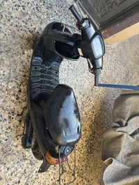 دراجة بطة مديل 2000 نضيفة كلش الدراجة مفتوحة مرة وحده عل ايد مجفته تجف...